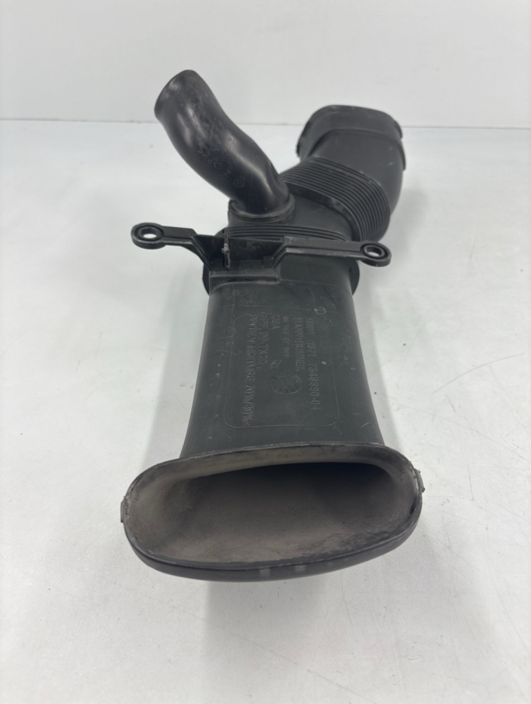 Патрубок воздушного фильтра X5 2008 E70 N52