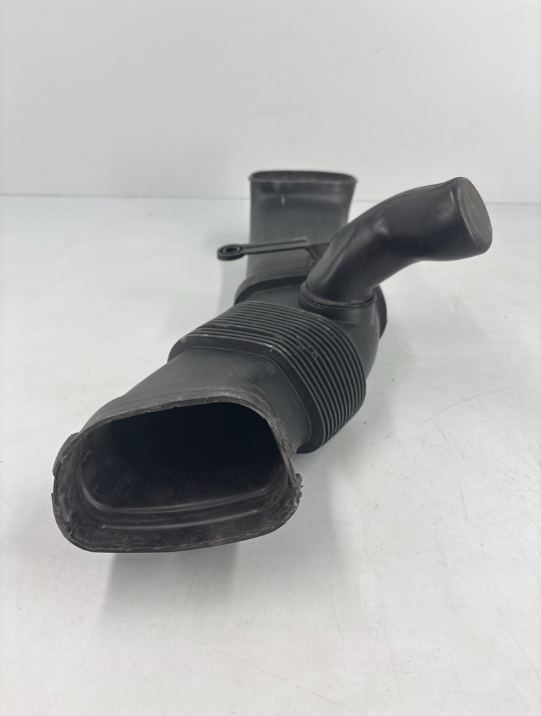 Патрубок воздушного фильтра X5 2008 E70 N52