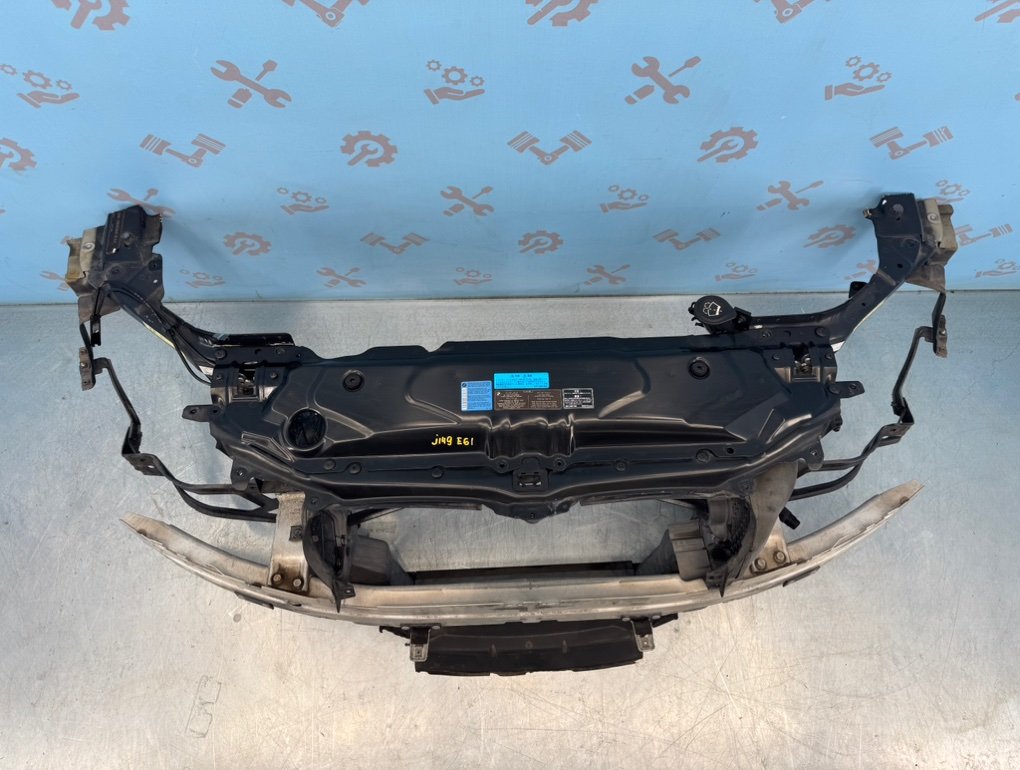 Передняя панель телевизор BMW 5 E61 N52