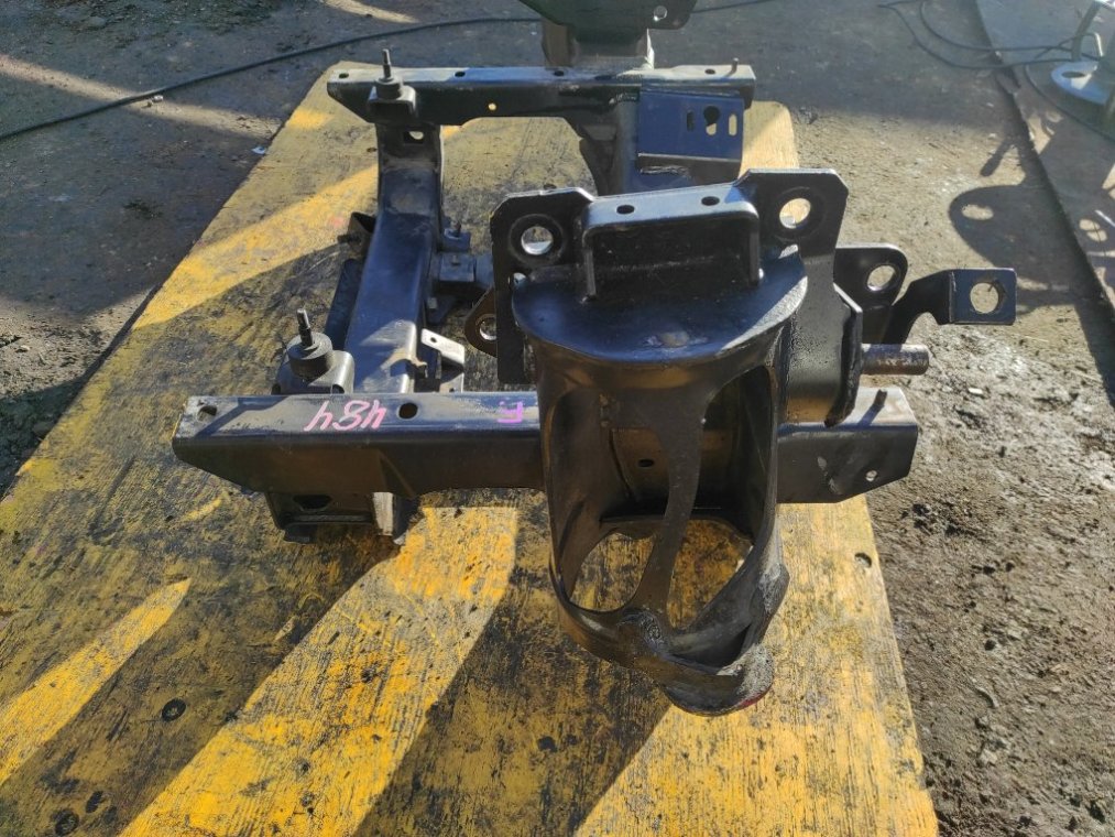 Балка под двс ELF NJR85 4JJ1