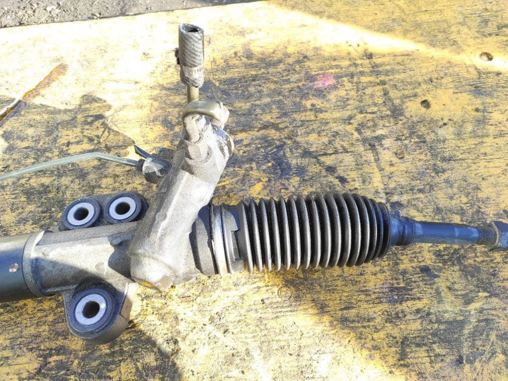 Рулевая рейка ISUZU ELF NJR85 4JJ1