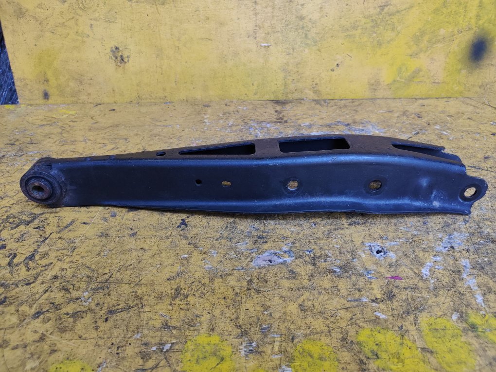 Рычаг задний правый FORESTER SJ5