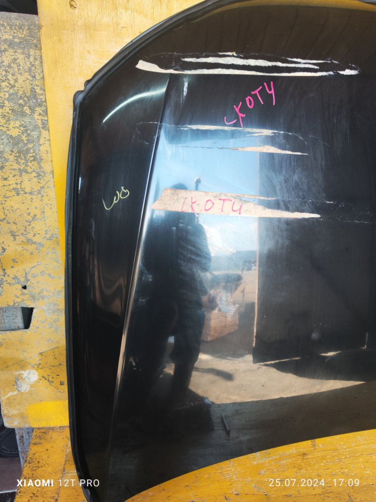 Капот A4 8KCDH