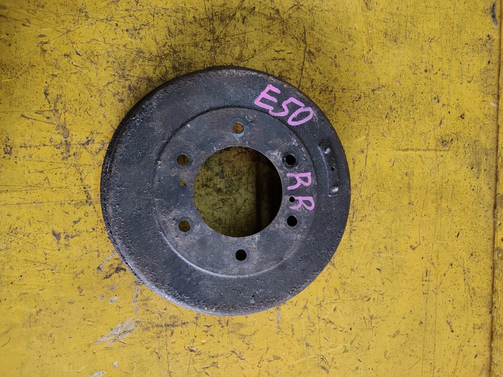 Запчасть тормозной барабан задний правый NISSAN ELGRAND E50 VQ35 контрактная Тормозной барабан задний правый NISSAN ELGRAND E50 VQ35 контрактная
