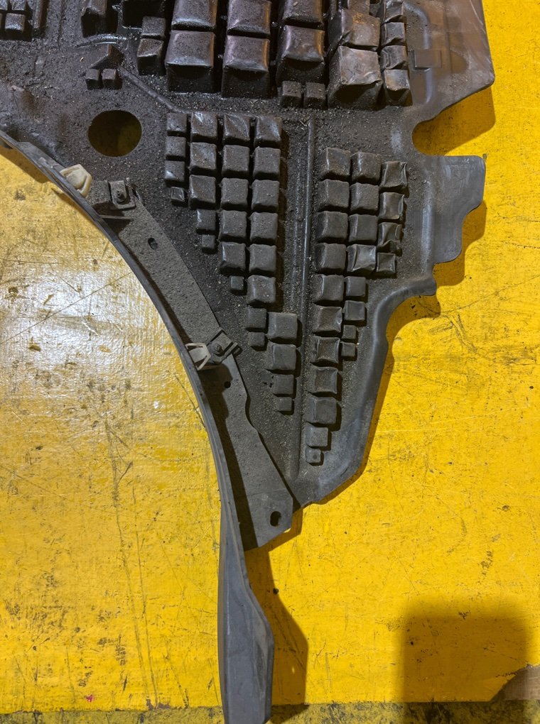 Защита двигателя Audi A4 8KCDH CDHB