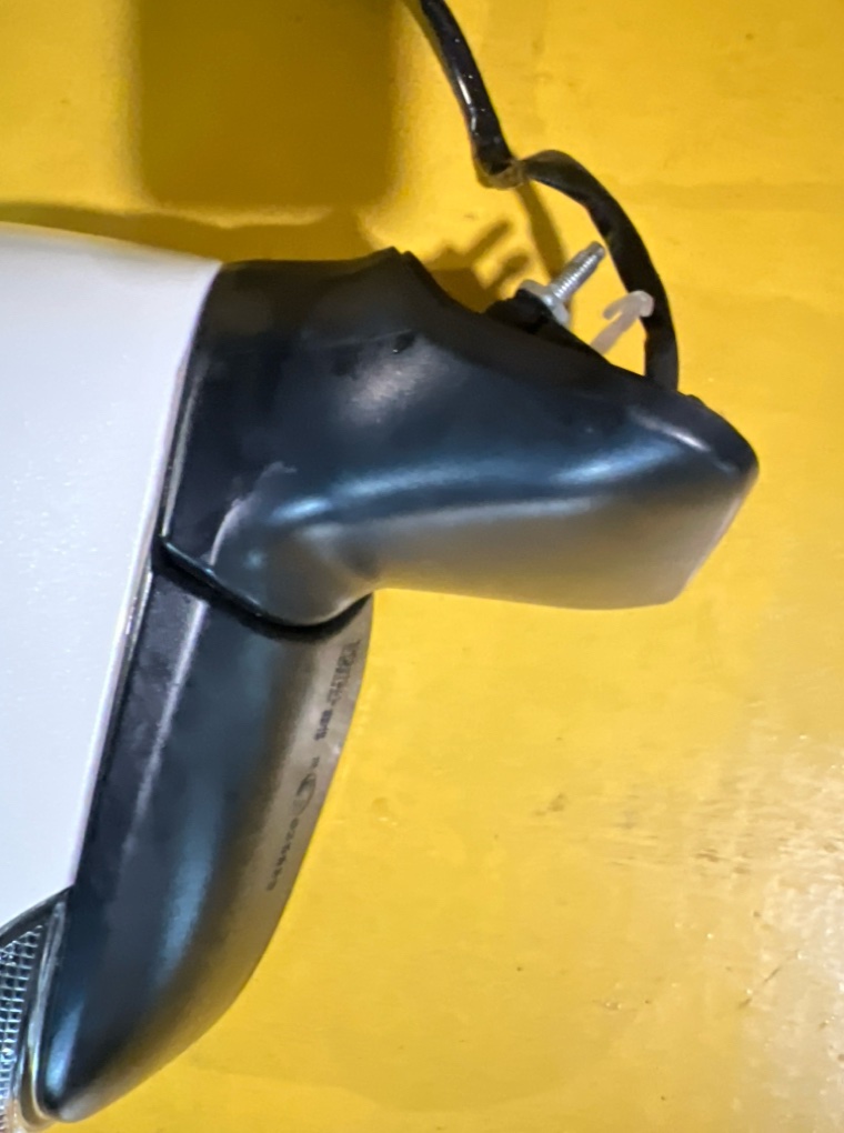 Зеркало правое SPADE NCP141