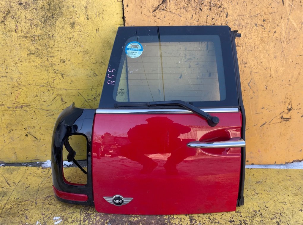 Запчасть дверь 5-я левая Mini Clubman R55 контрактная Дверь 5-я левая Mini Clubman R55 контрактная