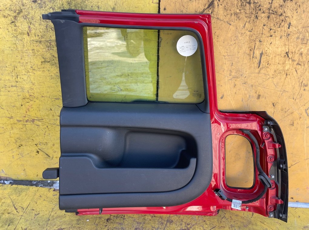 Дверь 5-я левая Clubman R55 Дверь 5-я левая Clubman R55