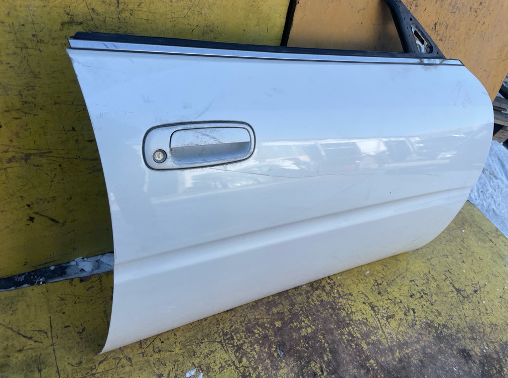 Дверь передняя правая CORONA EXIV ST200 Дверь передняя правая CORONA EXIV ST200