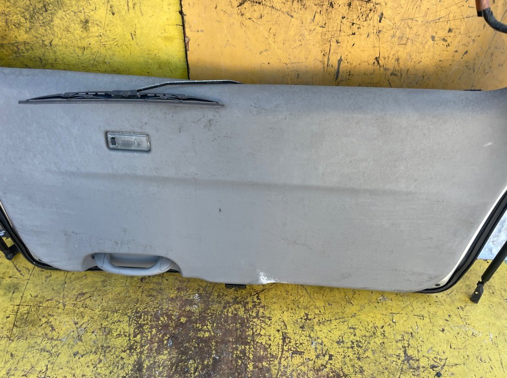 Дверь 5-я MPV LW3W