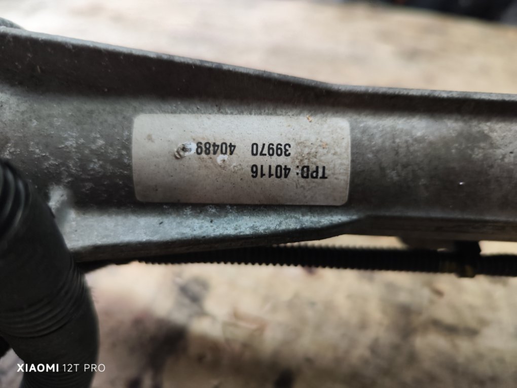 Рулевая рейка v40 MV48 B4164T Рулевая рейка v40 MV48 B4164T