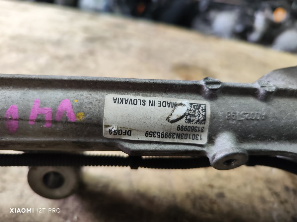Рулевая рейка v40 MV48 B4164T Рулевая рейка v40 MV48 B4164T