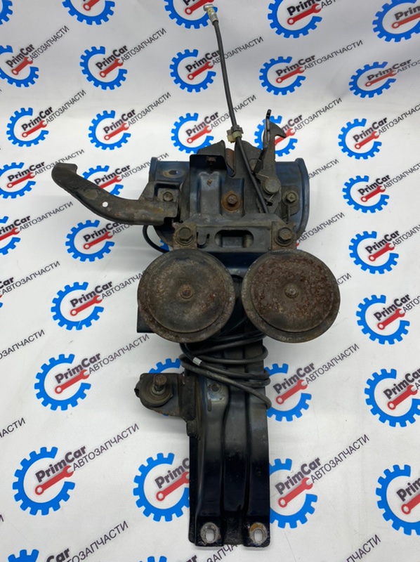 Замок капота Mitsubishi Pajero V21C MB669560 (б/у)