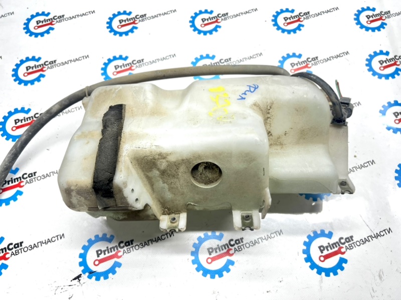 Бачок омывателя Mitsubishi Pajero V11V MB683911 (б/у)