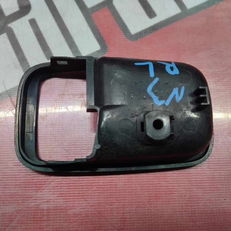 Накладка ручки двери задняя левая Outlander 2003 CU4W 4G64