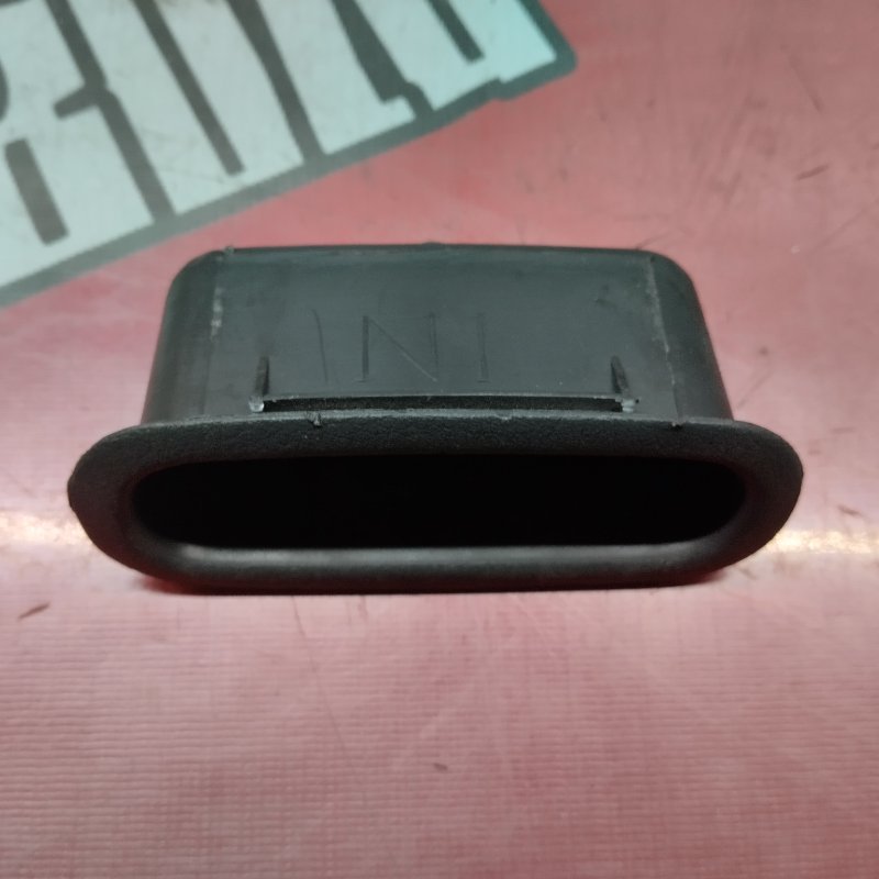 Ручка двери Mitsubishi Montero Sport 2001 K96W 6G72 MR748394 Б/У