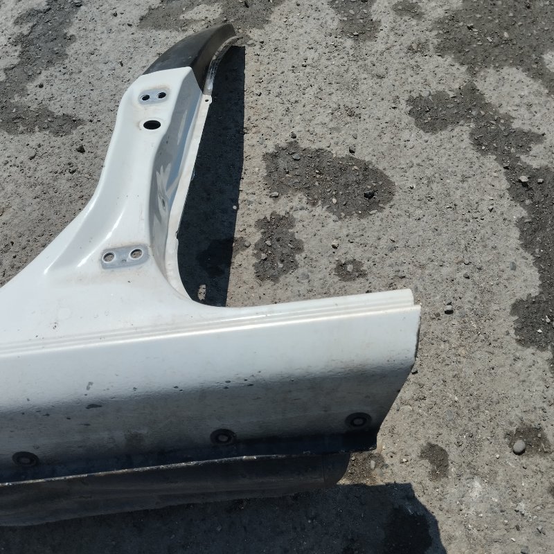 Порог кузова левый Sprinter 2000 AE110 5A-FE