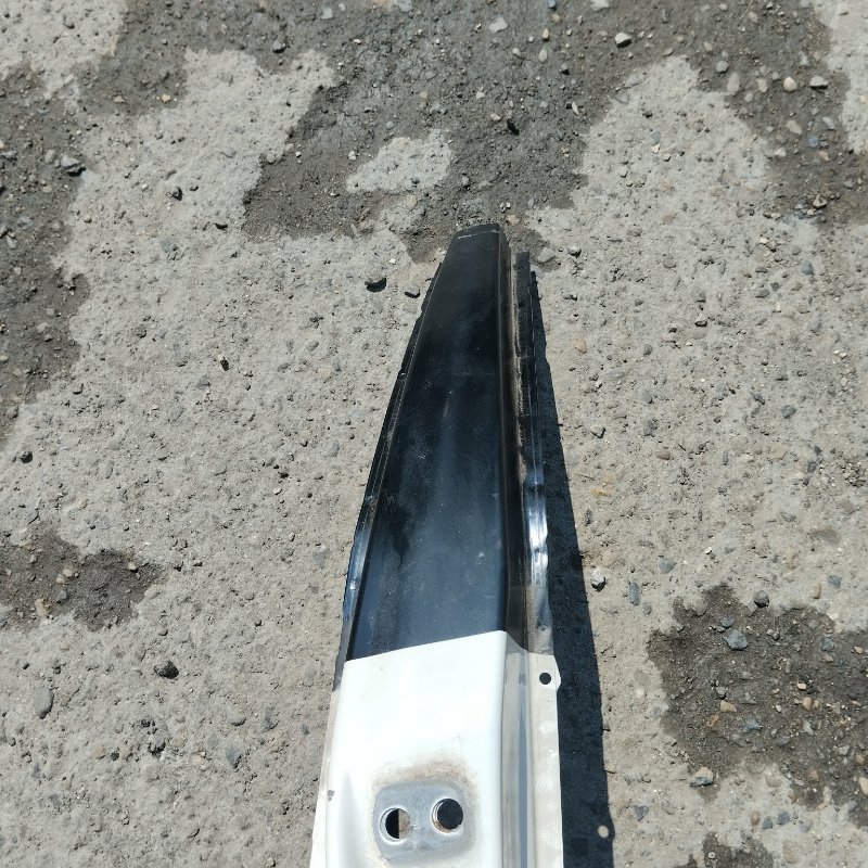 Порог кузова левый Sprinter 2000 AE110 5A-FE