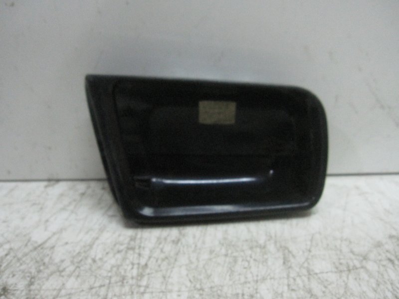 Крышка зеркала правая Mercedes-Benz E-Class 1999-2003 W210 A2028100821 Б/У