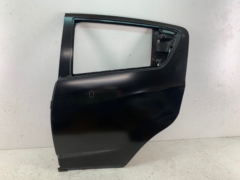 Запчасть дверь задняя левая Chevrolet Spark 2011- M300 95951605 новая Дверь задняя левая Chevrolet Spark 2011- M300 95951605 новая