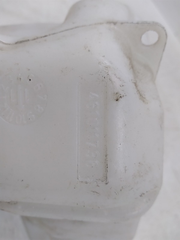 Бачок омывателя Corsa 2006-2015 D