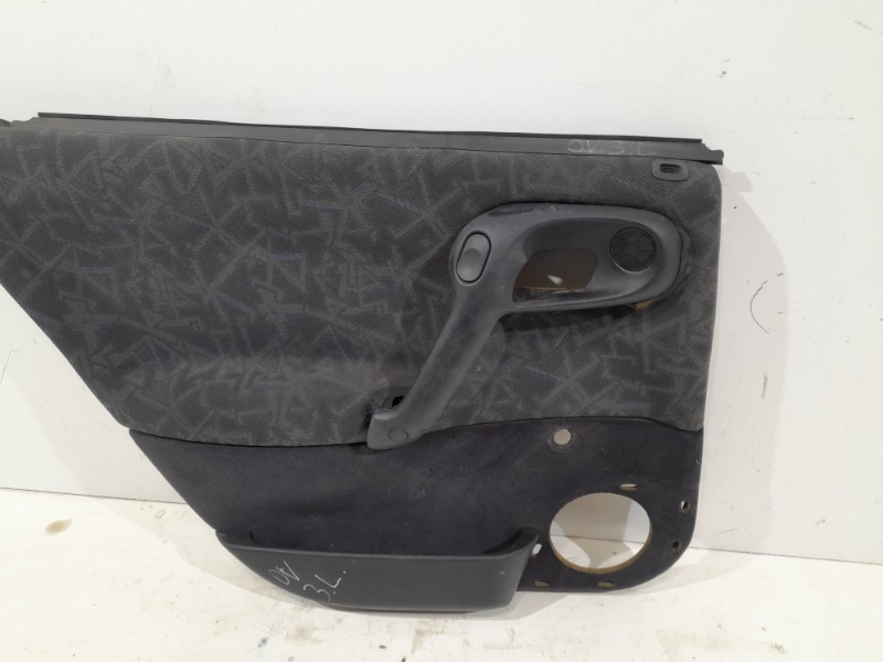 Обшивка двери задняя левая Vectra Обшивка двери задняя левая Vectra