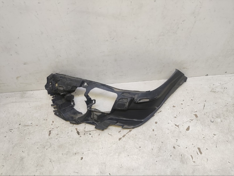 Кронштейн ПТФ передний левый BMW X5 2013-2018 F15 51118054017 Б/У
