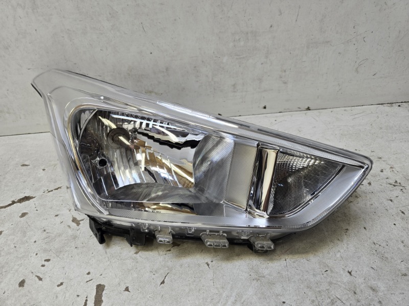 Фара правая Hyundai Creta 2015-2021 1 92101m0000 Б/У