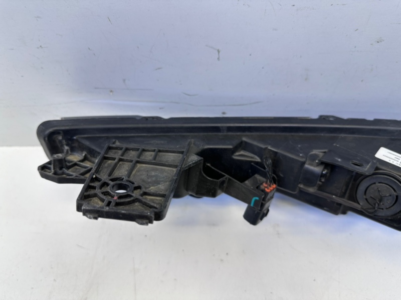 Ходовой огонь правый C5 2021-2024 T19C