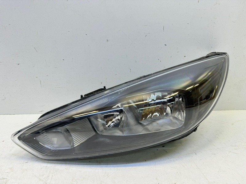 Фара левая Ford Focus 2014-2019 3 1873935 Б/У