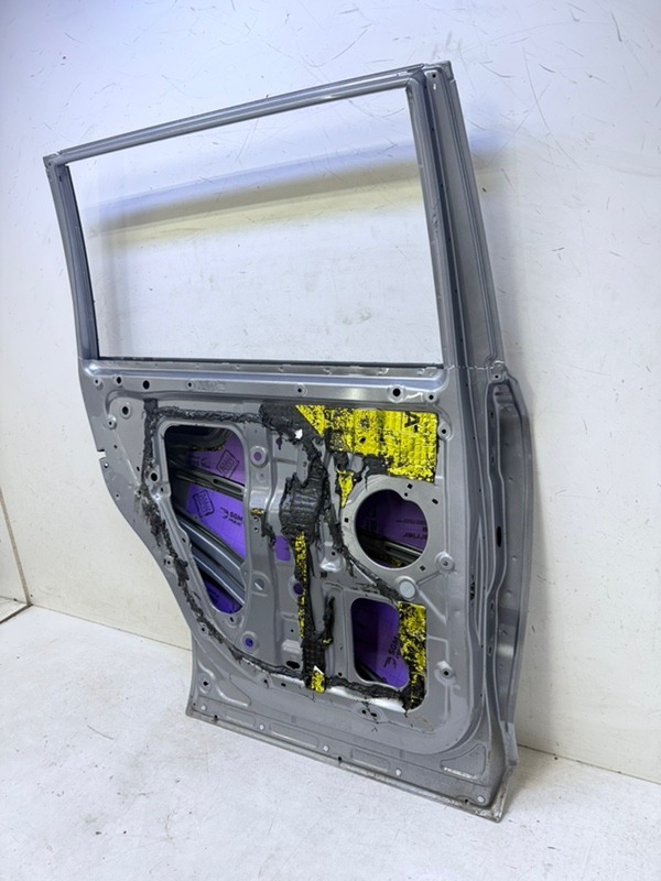 Дверь задняя левая GS8 2023- 2