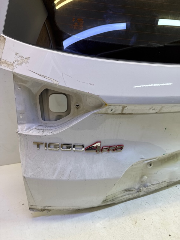 Стекло крышки багажника Tiggo 4 Pro 2020-2024 T19