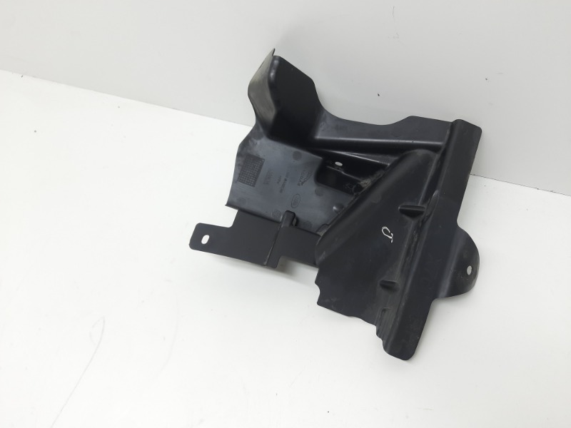 Пыльник двигателя правый F-Pace 2015-2020 X761