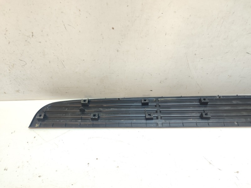 Накладка подножки левая Land Cruiser 300 2021-2022 3