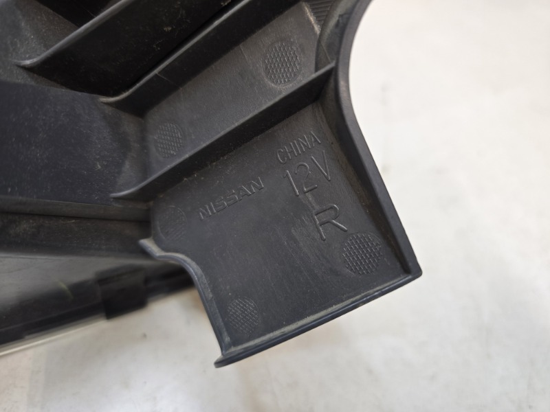 Фонарь задний правый X-Trail 2013-2017 T32 Фонарь задний правый X-Trail 2013-2017 T32