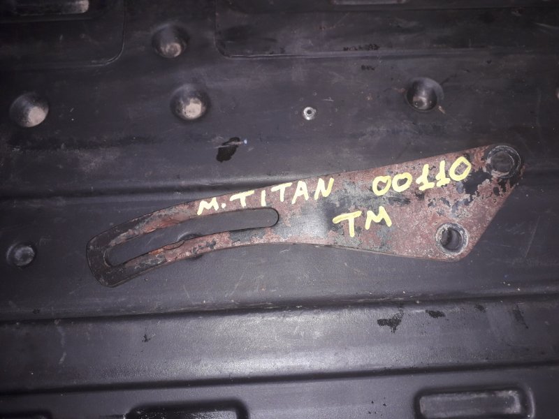 Планка натяжителя генератора Mazda Titan TM (б/у)