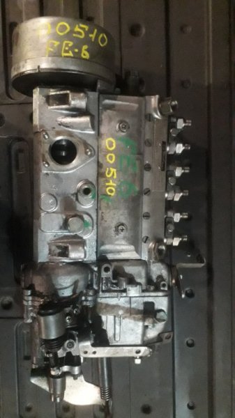 Топливный насос высокого давления Nissan Diesel FE6 (б/у)