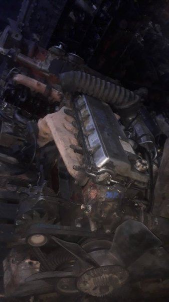 Двигатель Hino J08C (б/у) Двигатель Hino J08C (б/у)