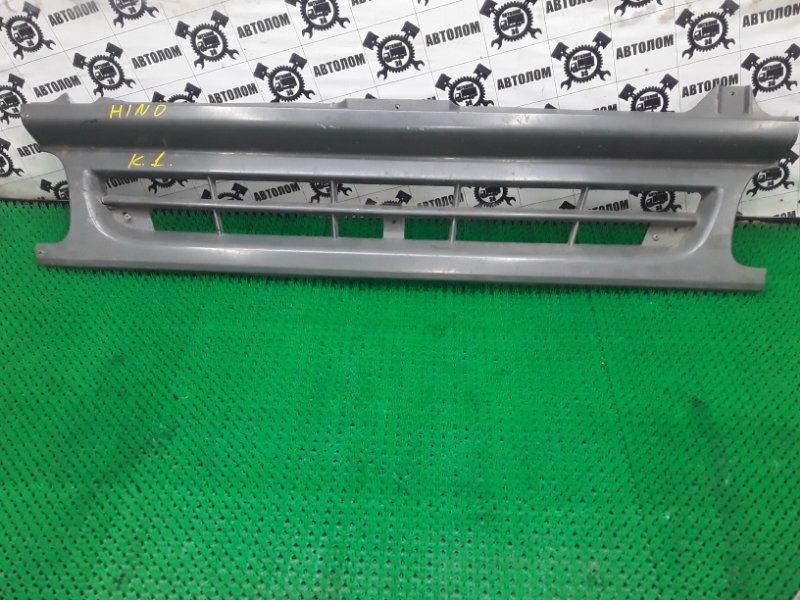 Решетка радиатора Hino Ranger (б/у)