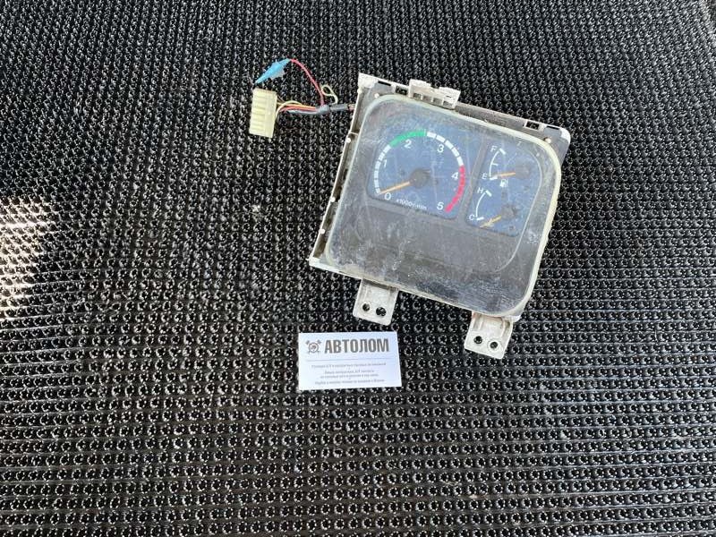 Панель приборов Mazda Titan WG64H 4HG1 (б/у)