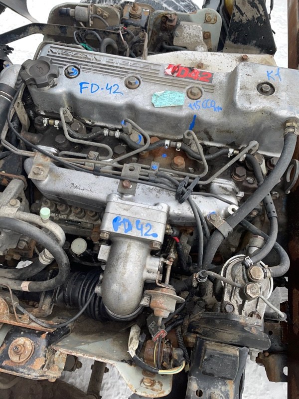 Двигатель в разбор Nissan Atlas G4H41 FD42 (б/у)