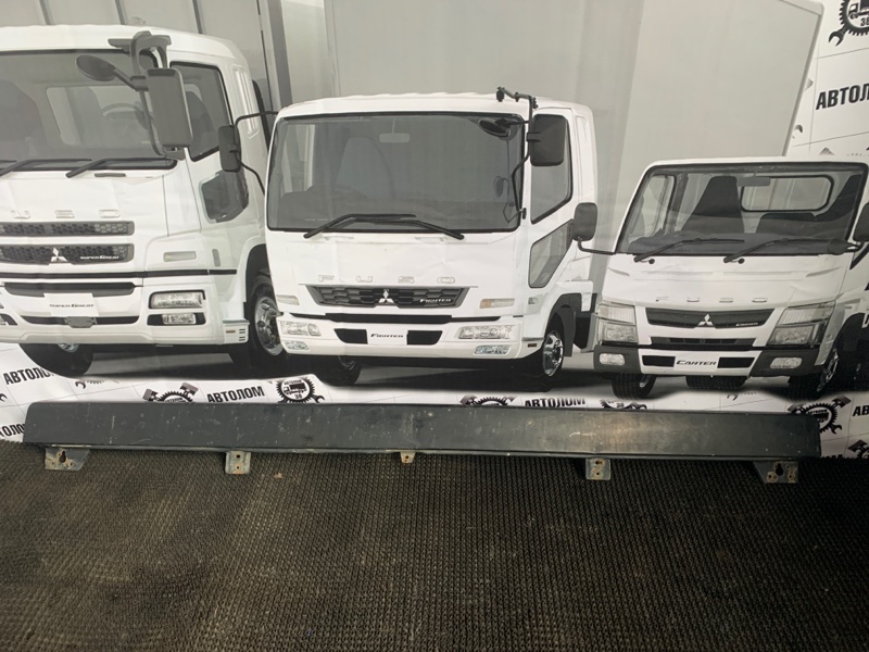 Решетка радиатора верхняя Hino Profia FN1AYY EF750 (б/у)