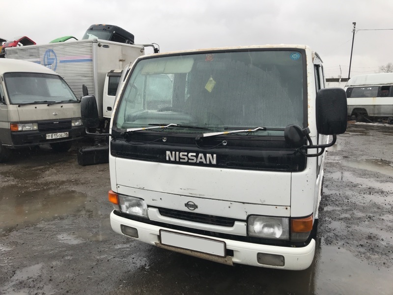 Кабина в разбор Nissan Atlas P4F23 TD27 1996 (б/у)