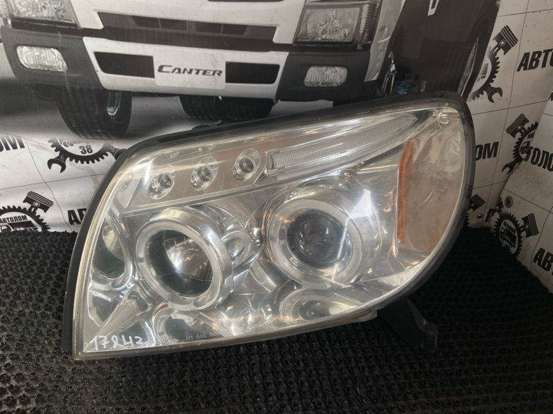 Фара Toyota Hilux Surf VZN215W 5VZFE 2002 левая (б/у)