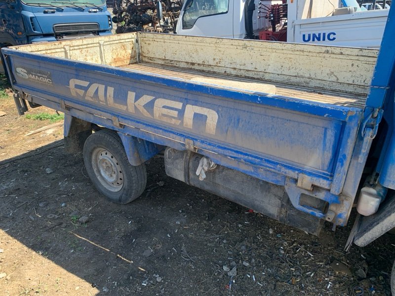 Кузов бортовой Toyota Dyna LY102 5L 2000 (б/у)