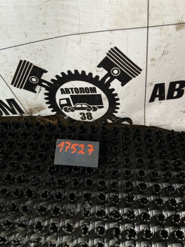 Заглушка кнопки Hino 500 FC7JAA J08E (б/у)
