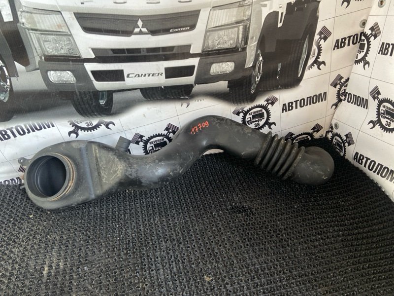 Воздуховод Toyota Dyna LY111 3L 1998 (б/у)