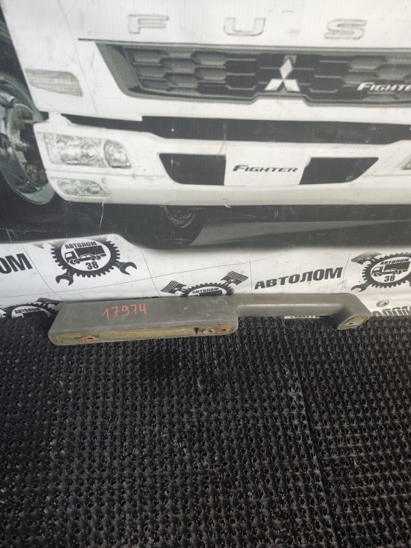 Ручка двери внутренняя Hino Profia FS1FKA F17E 1990 (б/у)