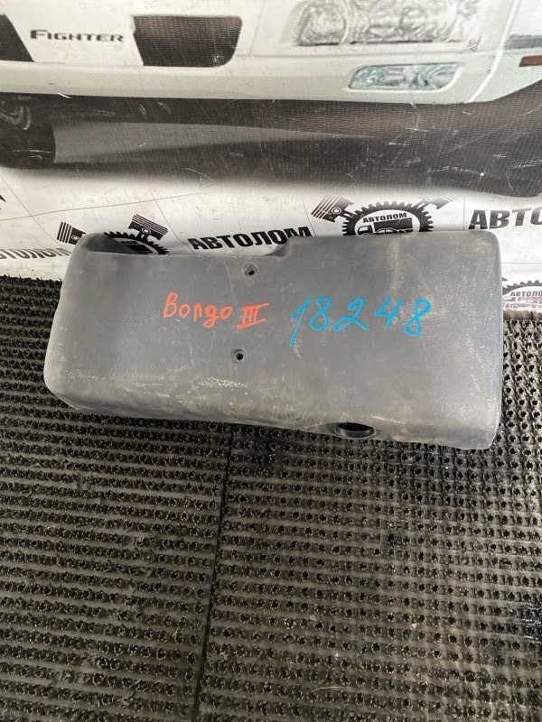 Кожух рулевой колонки Kia Bongo PU J3 2004 (б/у)