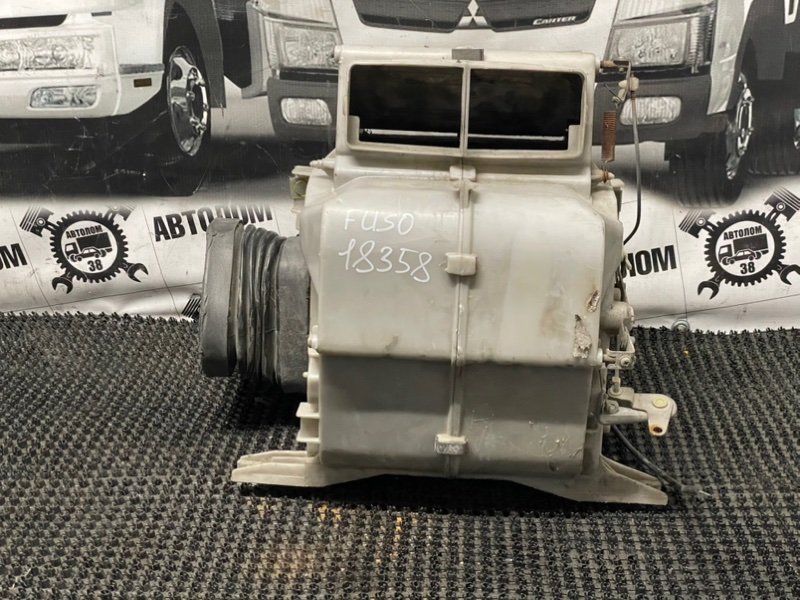 Корпус отопителя Mitsubishi FUSO  Super Great FV513HR 8M22 2003 (б/у)